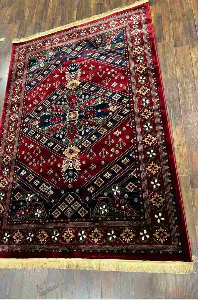 Casablanca Area Rug 1019 Burgundy