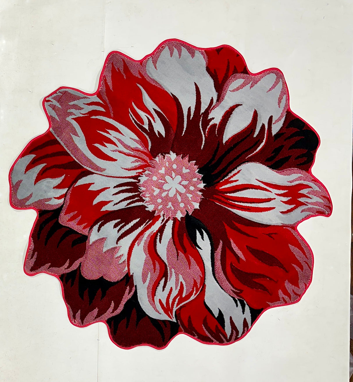 Flowers Design 305 Grey-Red