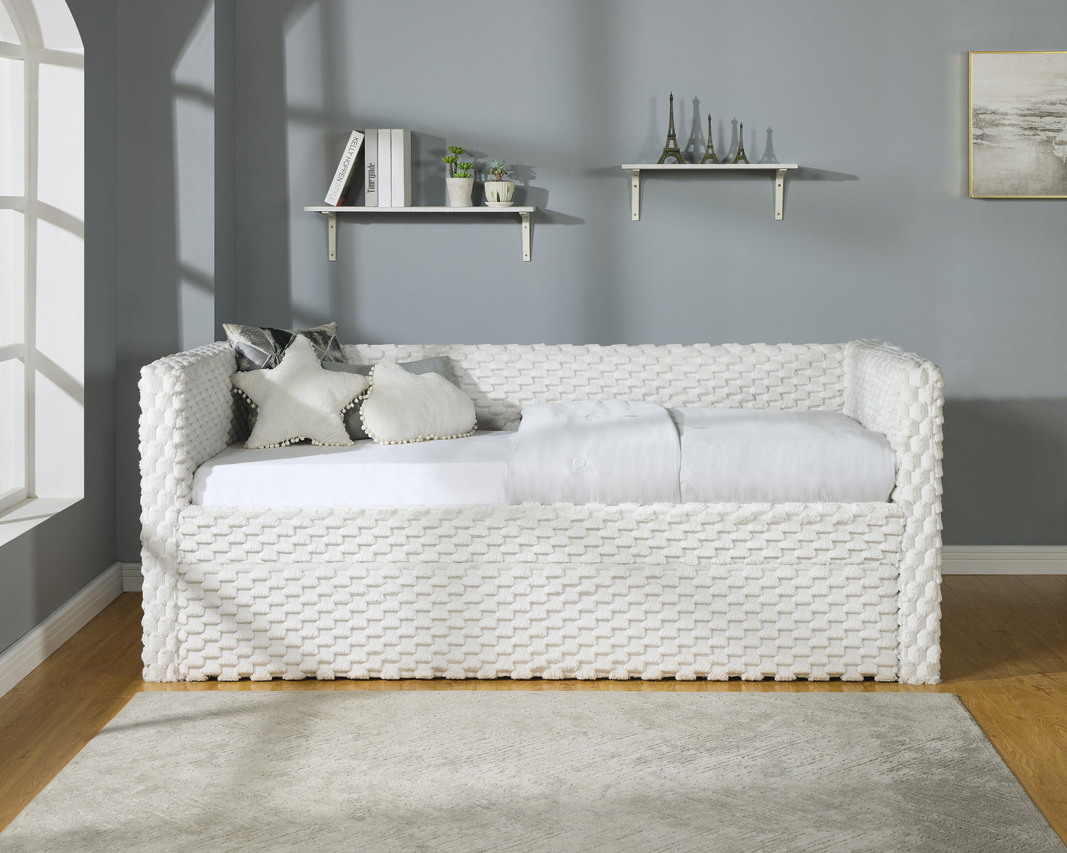 Molly Dove Daybed