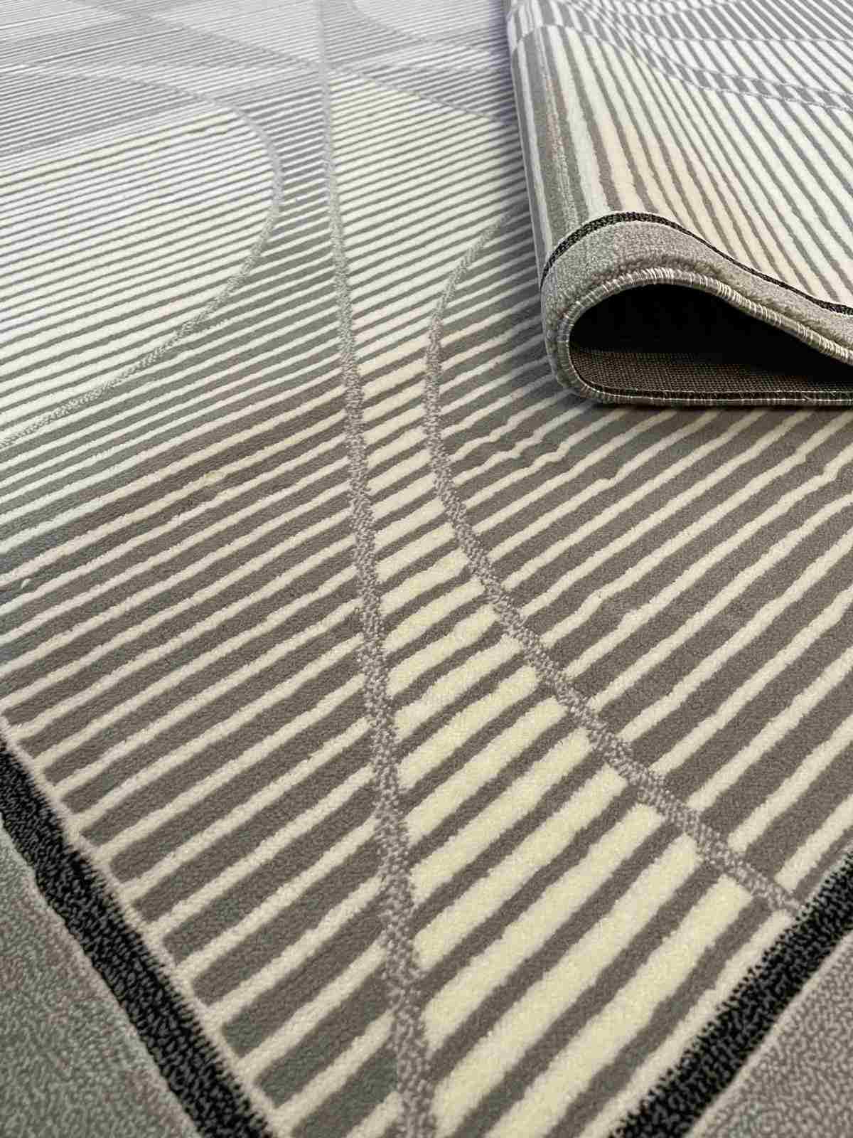 Luna Area Rug 8885