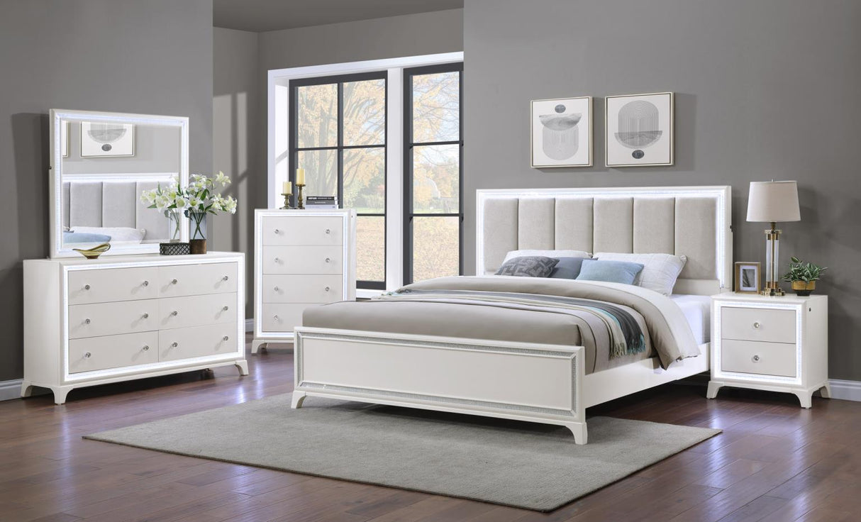 Salma White 3-Piece (King Bed, Dresser, Mirror)