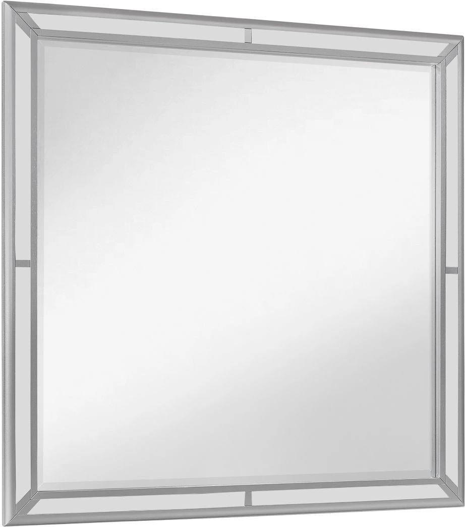 Emma Silver 3-Piece (Queen Bed, Dresser, Mirror)