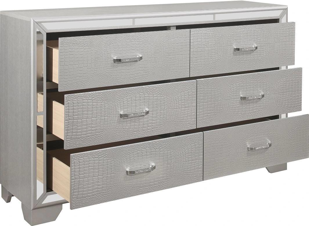 Emma Silver 3-Piece (Queen Bed, Dresser, Mirror)