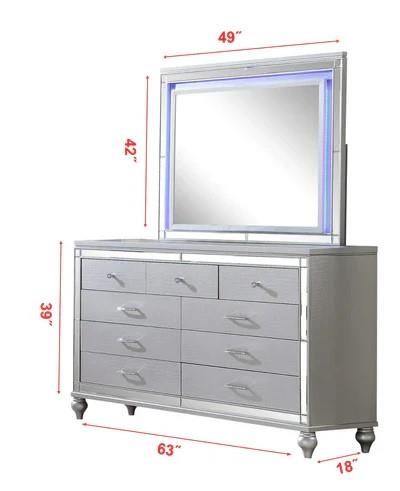 Emma Silver 3-Piece (Queen Bed, Dresser, Mirror)
