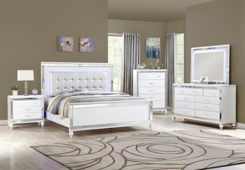 Emma White 3-Piece (King Bed, Dresser, Mirror)