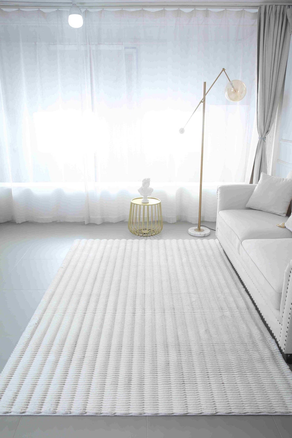 Flora Shaggy Rug