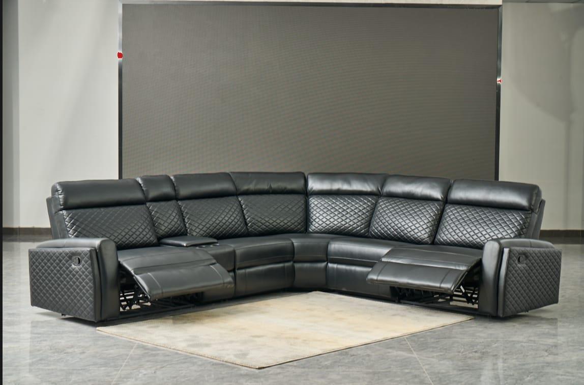 Cruz Black 7 PC Reclining Sectional
