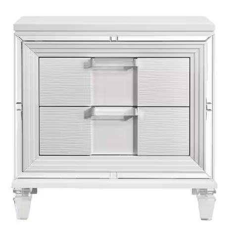 Gina White 4-Piece (King Bed, Dresser, Mirror, Nightstand)