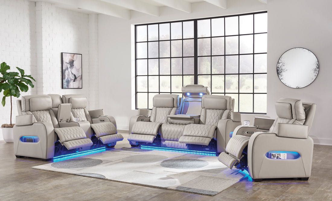 7700 - Power Reclining Living Room Set