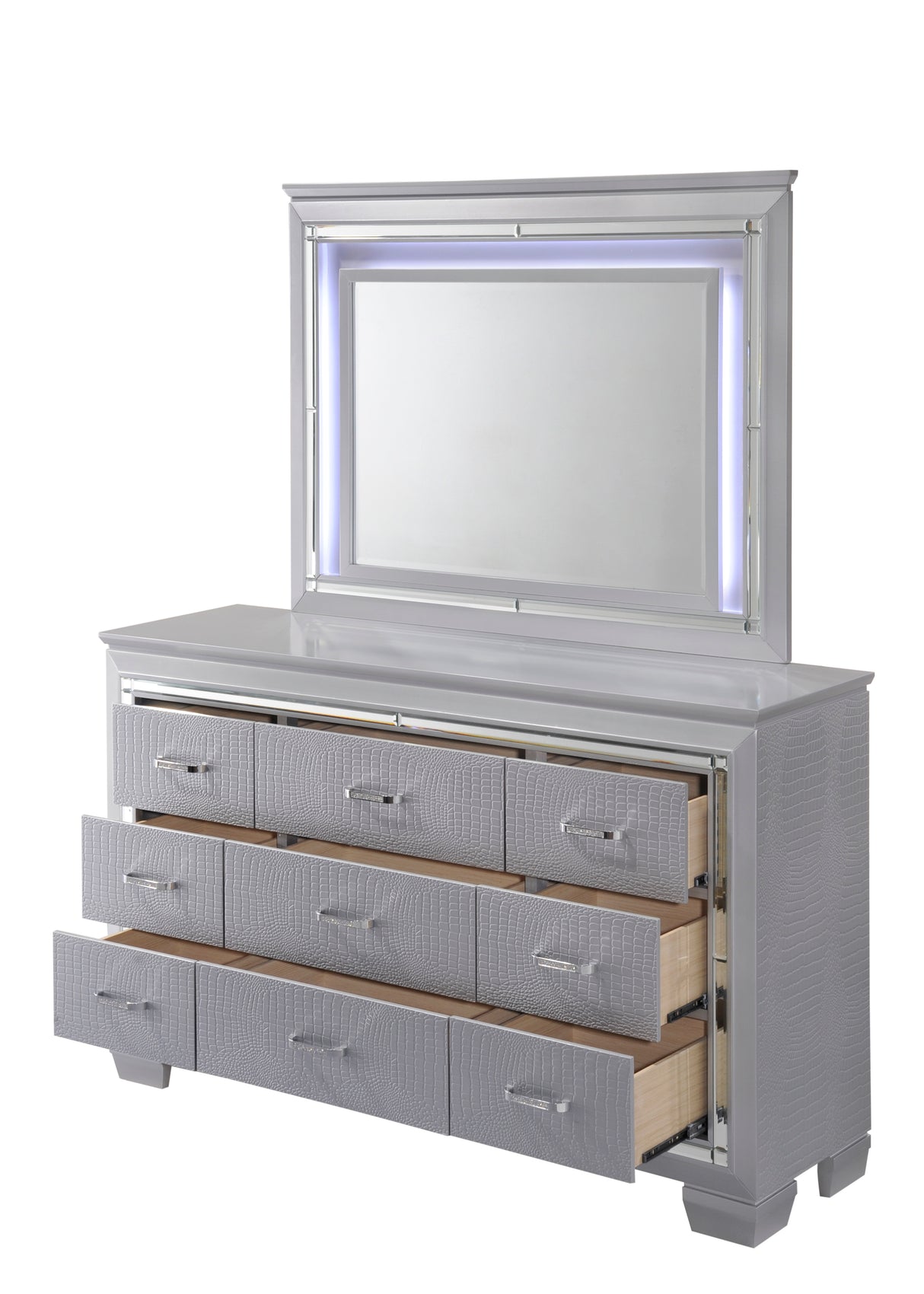 Lillian Bedroom Group dresser and mirror