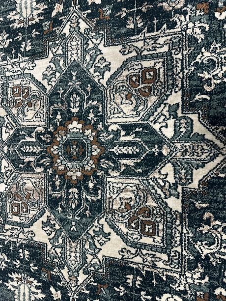 K&D Area Rug 12010