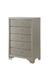 Lyssa Bedroom Group chest