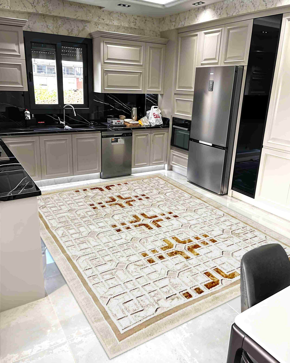 Tribal Area Rug 5511