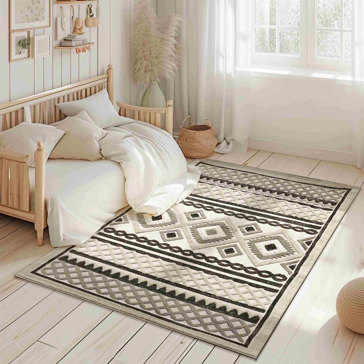 Tribal Area Rug 5512
