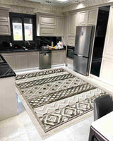 Tribal Area Rug 5517