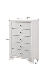 Lyssa Chest