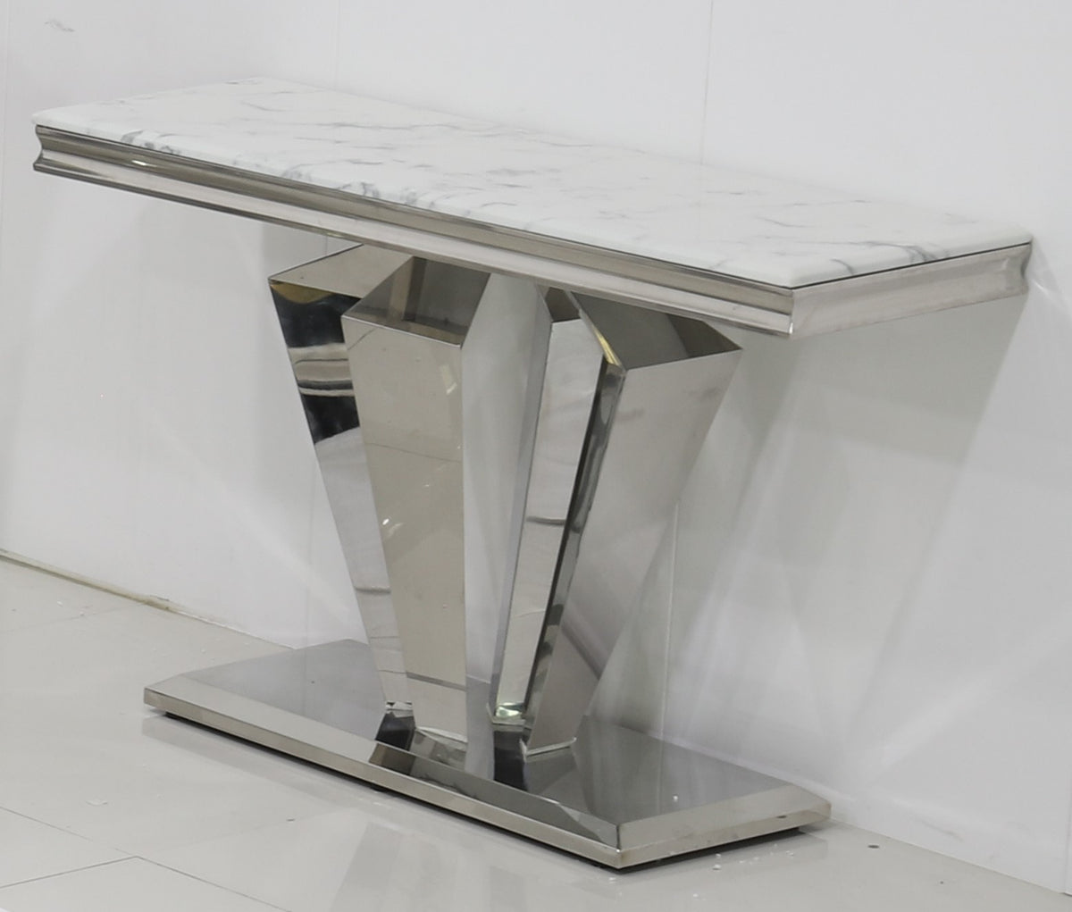 Console-1700-white