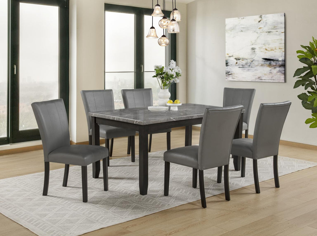 Zora Dining Set - D262