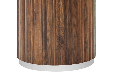 D6752 Dining Table