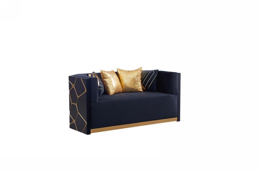 Noah Black Loveseat