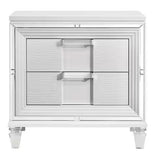 Gina White 4-Piece (King Bed, Dresser, Mirror, Nightstand)