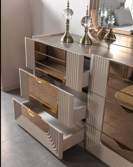 Zenn Queen 5-Piece Bedroom Set