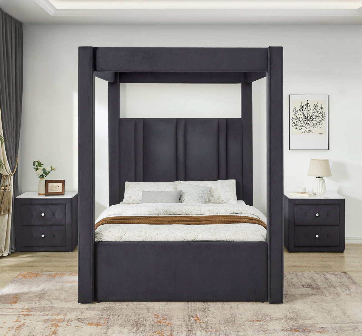 Jayla Canopy Bed Black