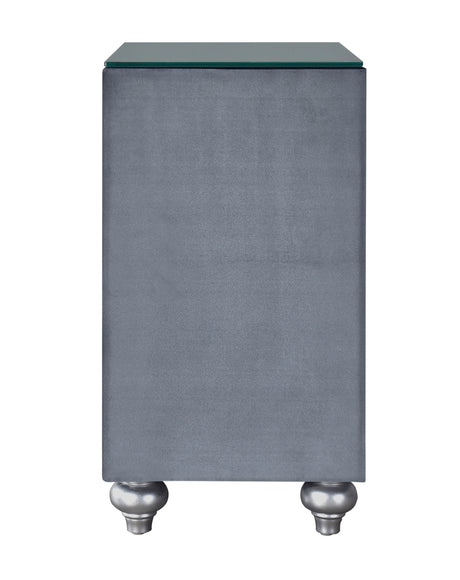 Cameo Panel Bedroom Group nightstand